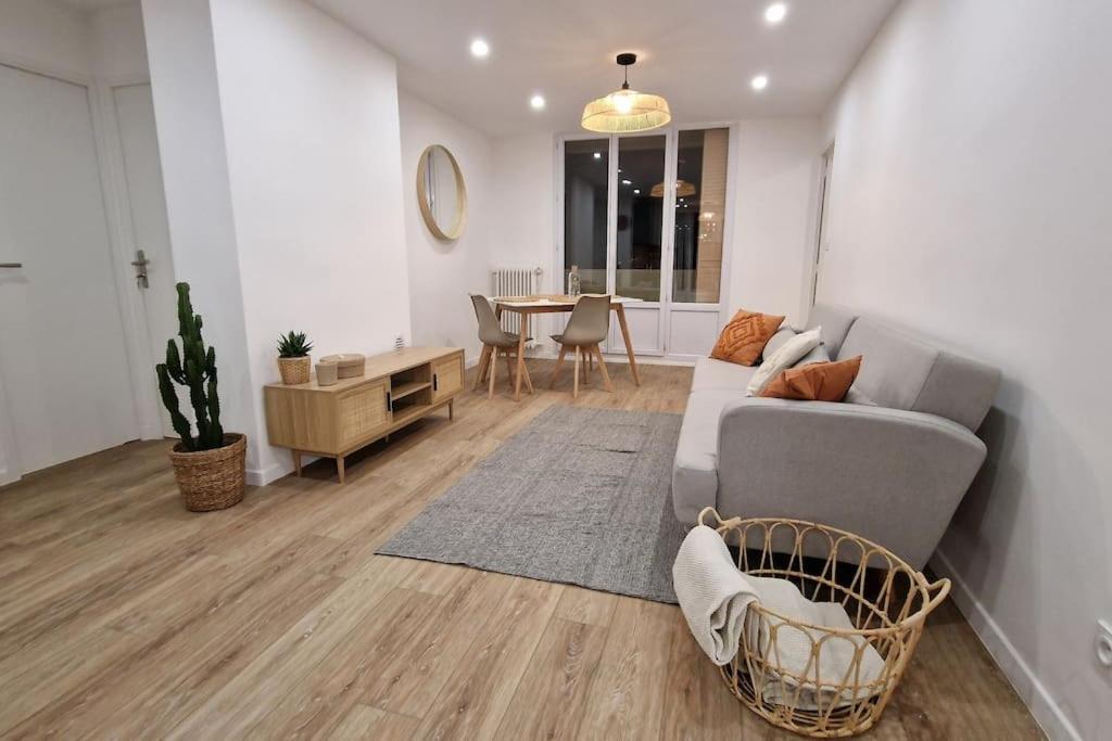Appartement Saint Charles มาร์กเซย ภายนอก รูปภาพ